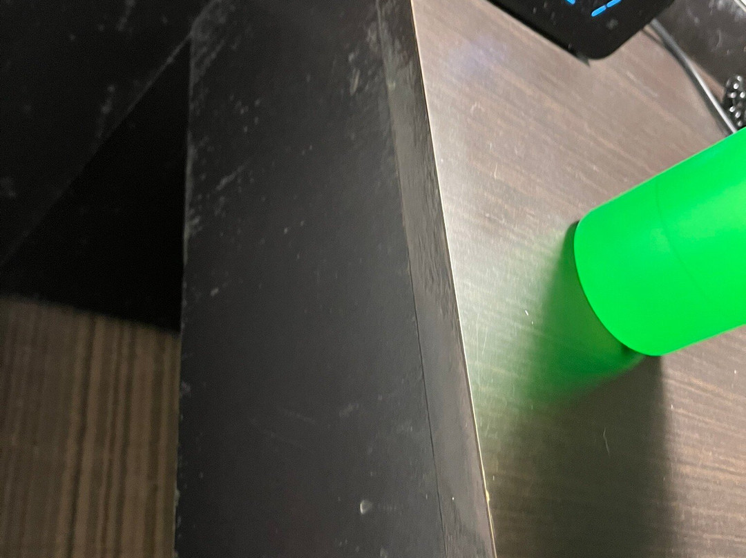 哈迪维尔希尔顿海德快捷假日&套房酒店主图