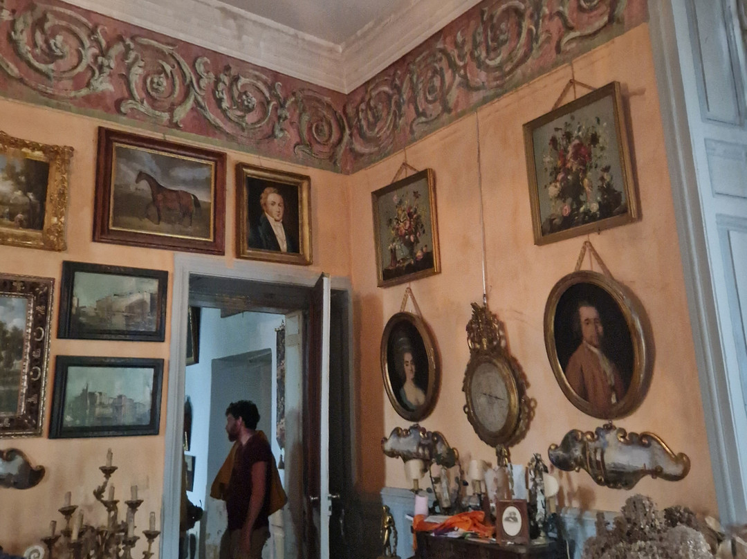 Chateau L'Eveques-Chateau-l'Eveque必去景点