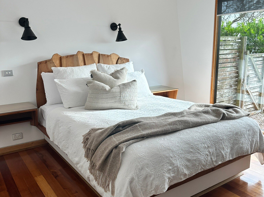 西湾海滨度假酒店主图