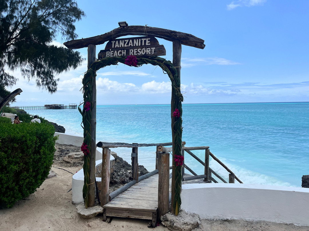 Tanzanite Beach Resort主图