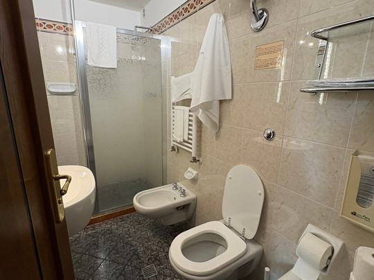 科洛迪酒店主图