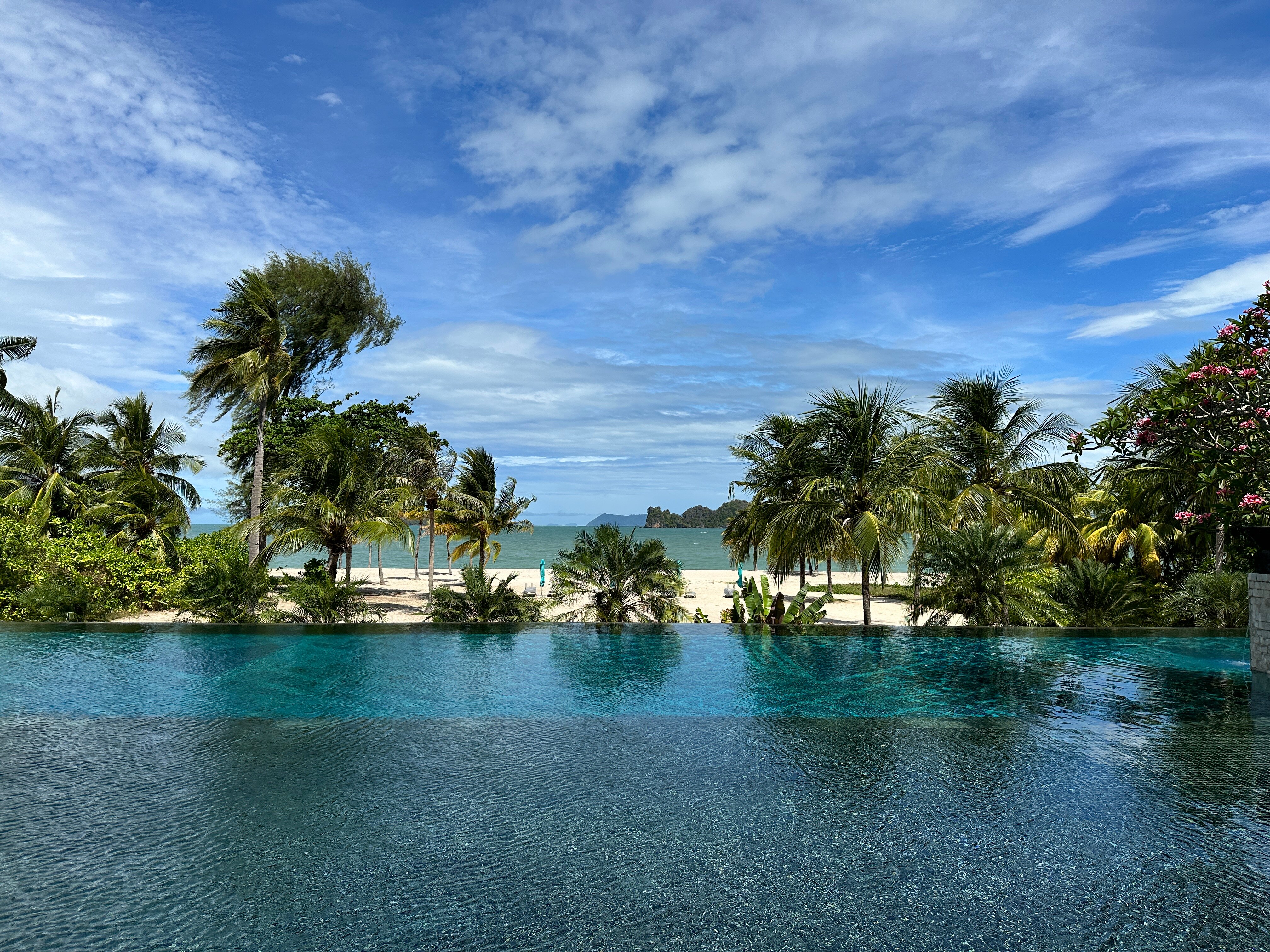 四季度假酒店-泳池