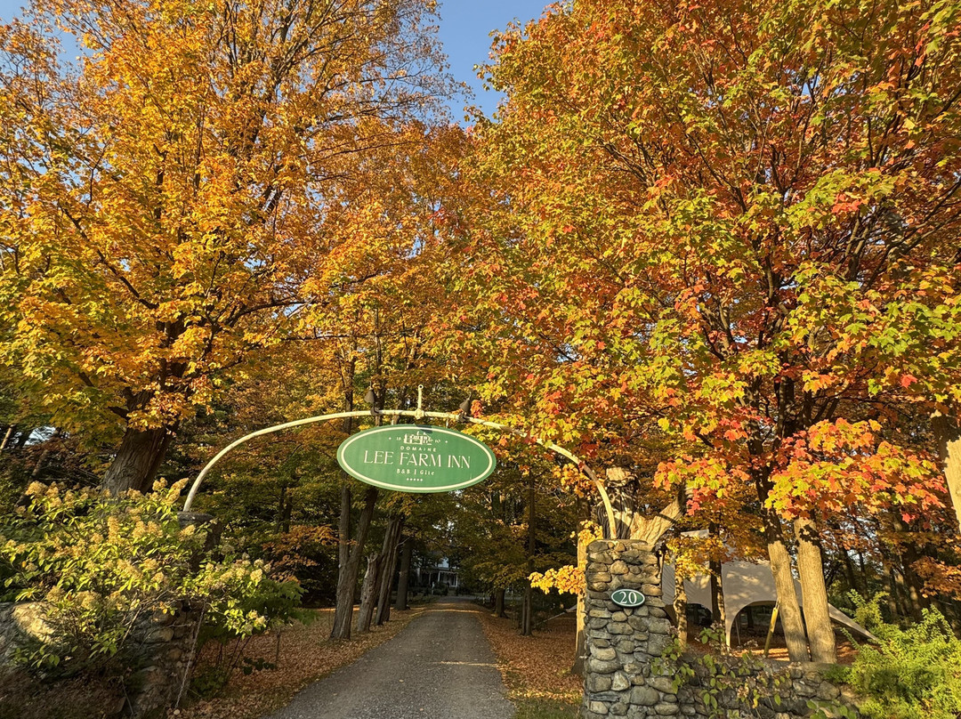 Lee Farm Inn Bed & Breakfast主图