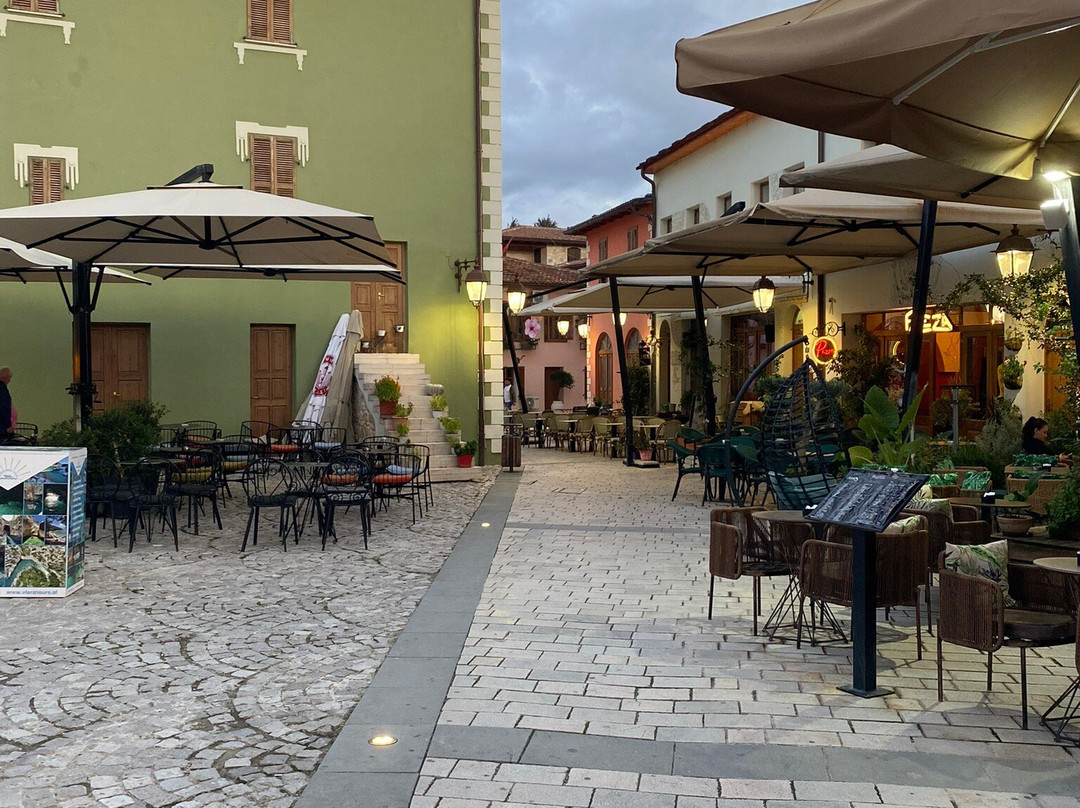 Vlora Old Town-夫罗勒必去景点