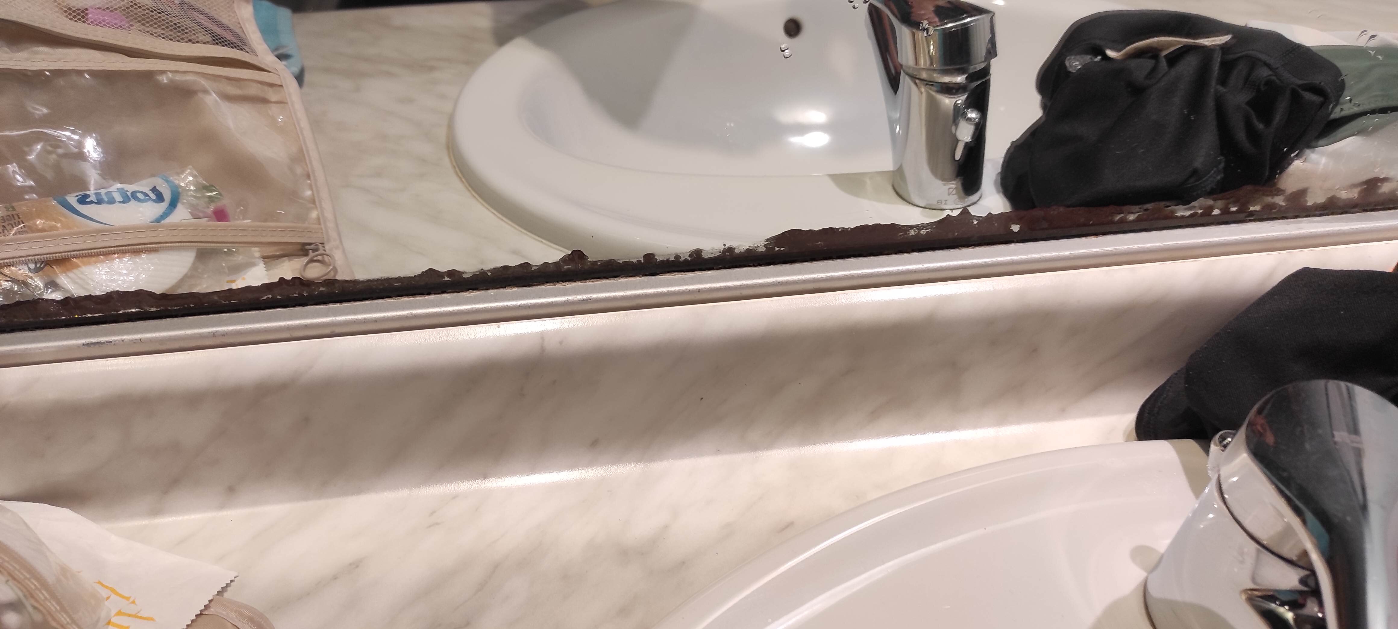 Marina Adelphia Hotel-官方