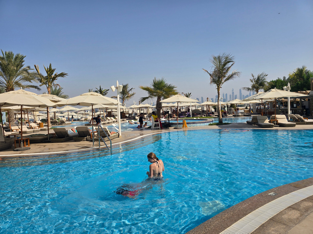 Soluna Restaurants & Beach Club-迪拜必去景点