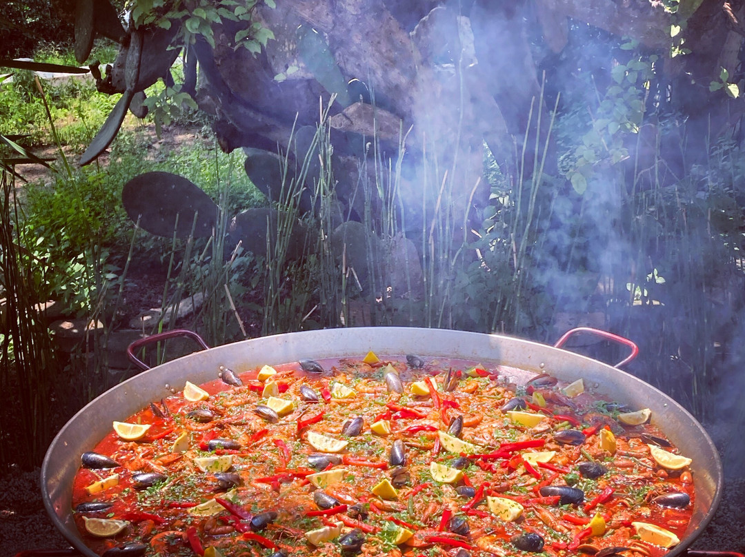 Casa Moras Paella Artesanal