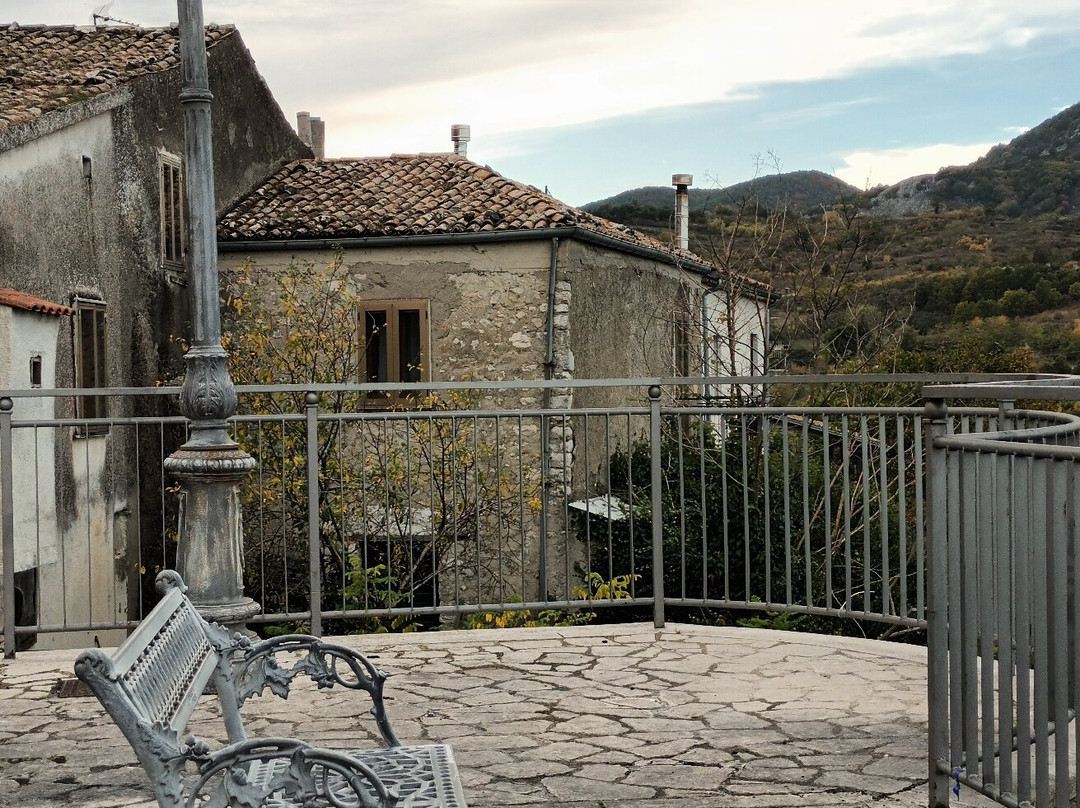 Punto panoramico Montemarano-Montemarano必去景点