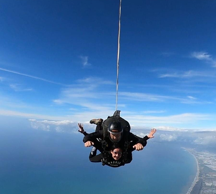 Skydive Salerno-卡帕乔-帕埃斯图姆必去景点