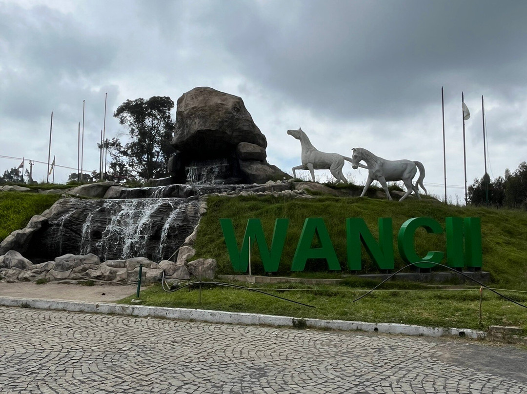 Wenchi Crater Lake & Hiking-Ambo必去景点