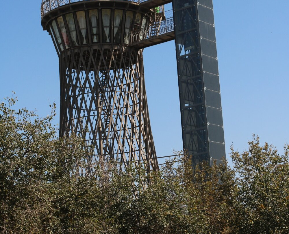 Water Tower Shukhova-布哈拉必去景点