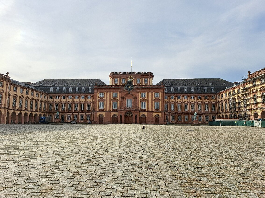 Baroque Palace Mannheim-曼海姆必去景点