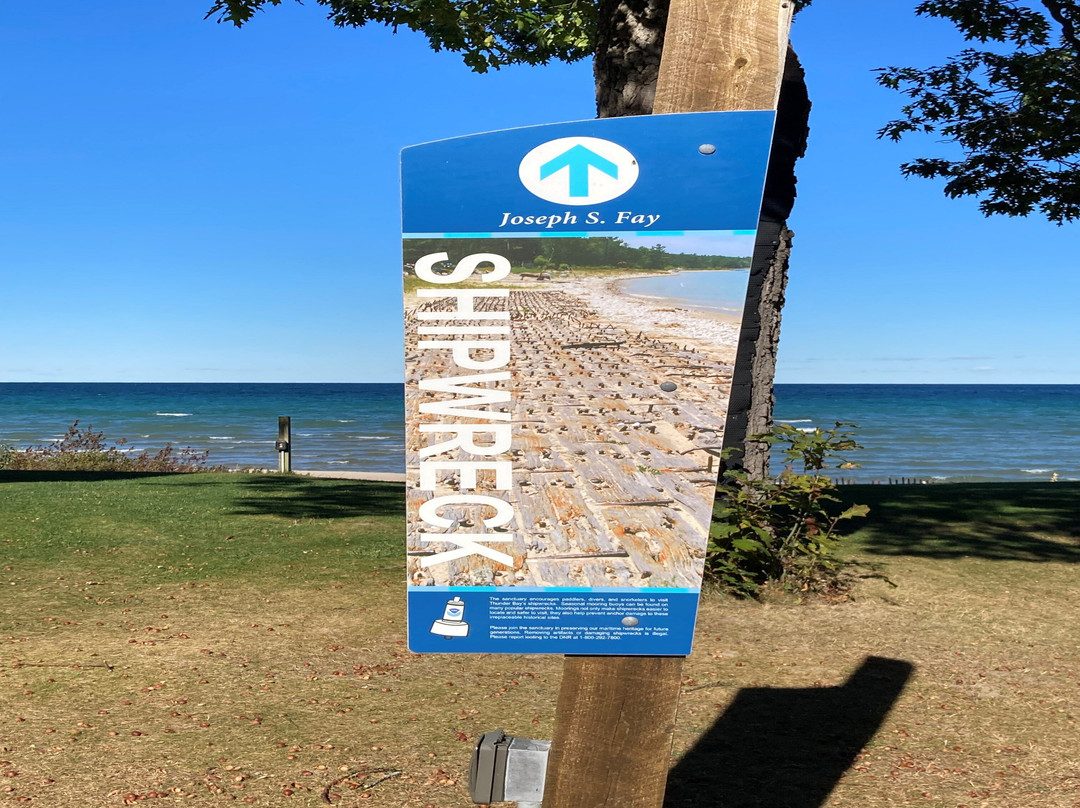 40 Mile Point Lighthouse-Rogers City必去景点
