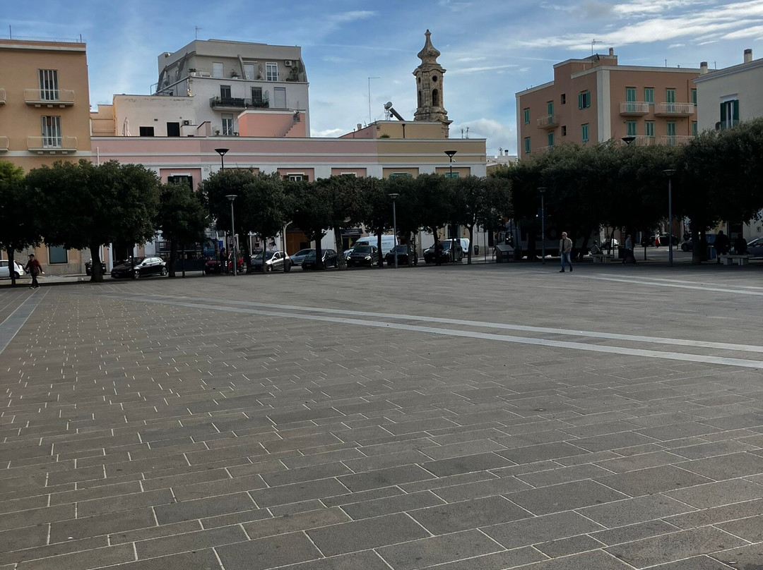 Piazza Vittorio Emanuele II-莫诺波利必去景点