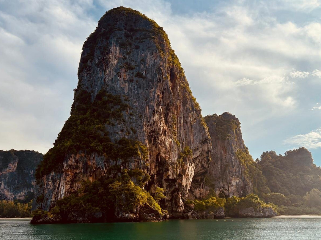 Simpson Yacht Charter-他朗必去景点