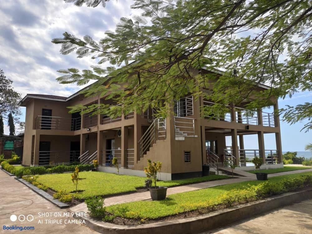 Silver Sands Holiday Resort