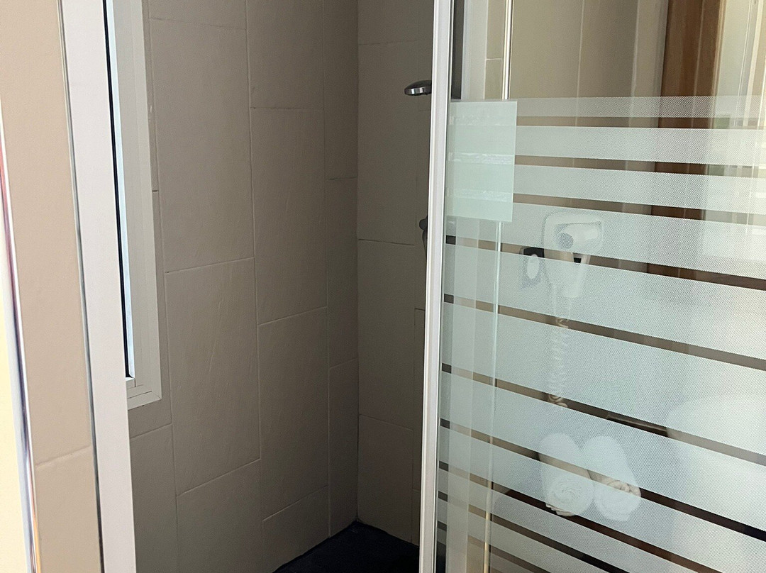 勒维多利亚酒店主图