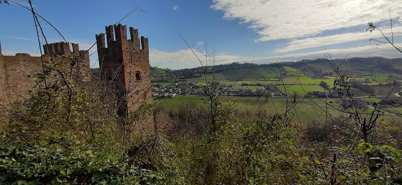 Il Giardino Della Poesia - Evadoavanti-Castell'Arquato必去景点