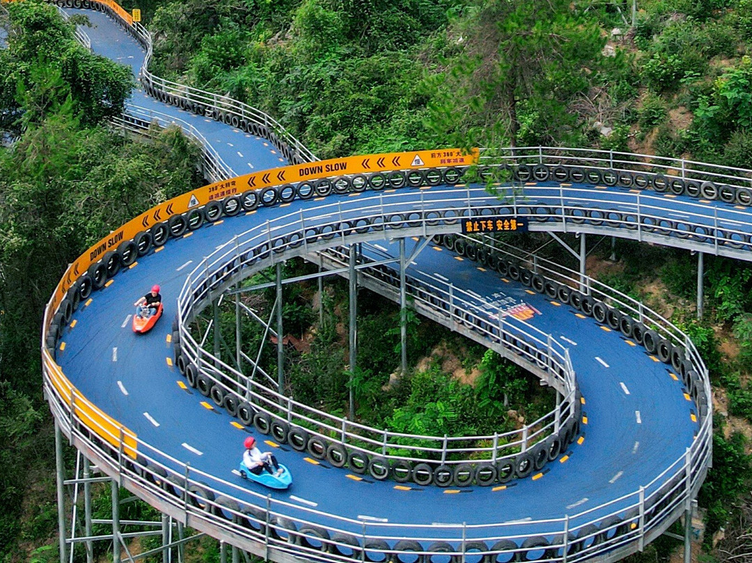 桐庐垂云通天河-桐庐县必去景点