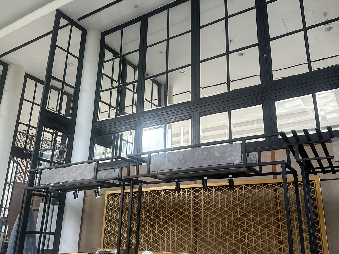 Premier Place Hotel Surabaya Airport主图