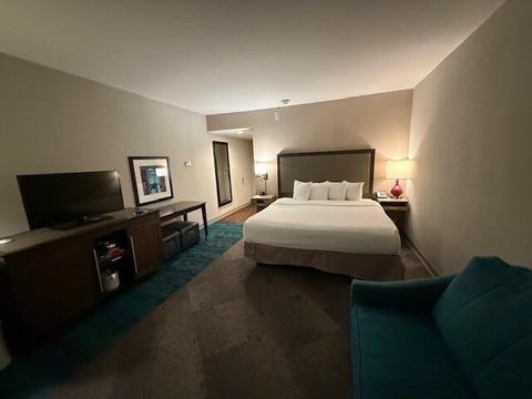Hampton Inn & Suites Chicago/schaumburg主图