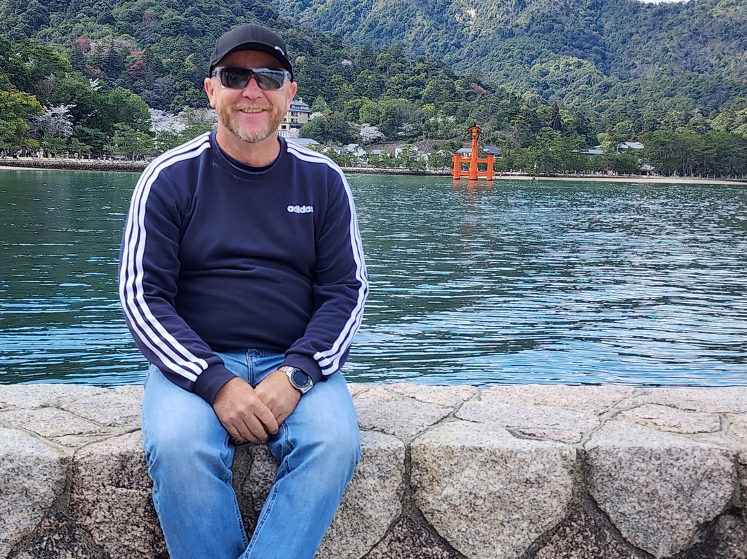 Itsukushima Shrine Torii-廿日市市必去景点