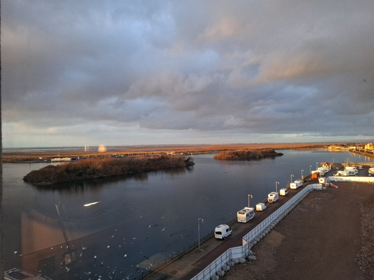 Waterfront Southport Hotel