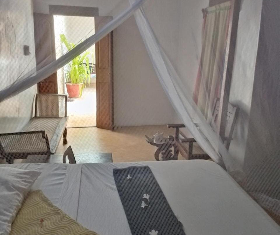 Ajooba House