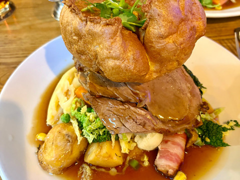 The Dyke Neuk inn主图