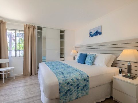 Dover Woods Apartments主图