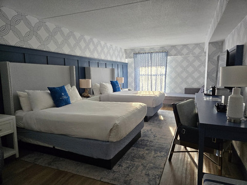 塞勒姆海滨酒店及套房主图