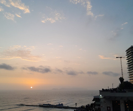 米拉弗洛雷斯木板道-利马必去景点