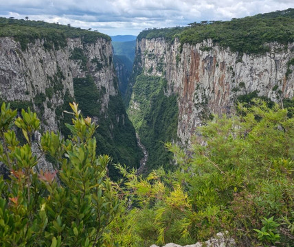 Itaimbezinho Canyon-Cambará do Sul必去景点