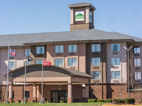 鲍灵格林蔚景温德姆酒店主图