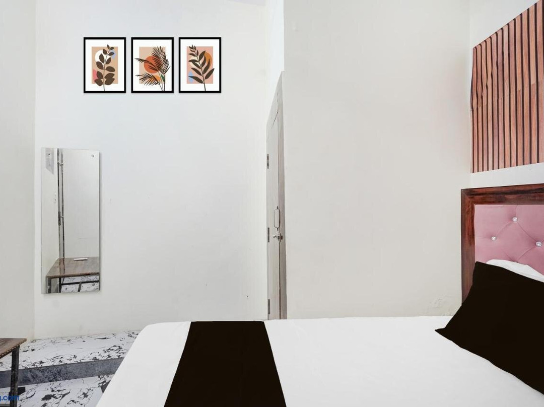 Hotel O Highway Kitchen