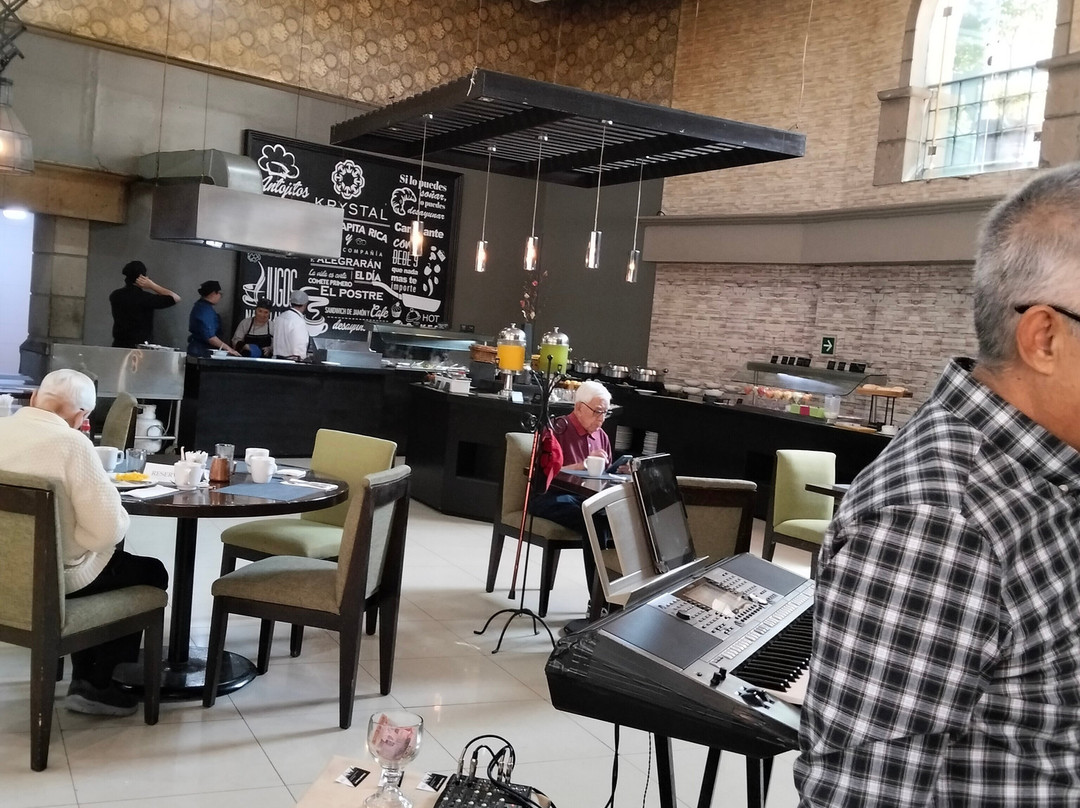 玛丽亚·巴巴拉克里斯托卫星酒店主图