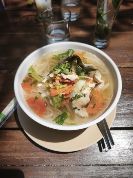 艺术河景旅馆-官方