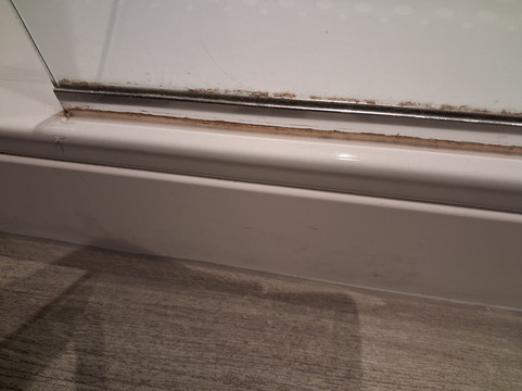 利明顿新森林霍德尔普瑞米尔酒店