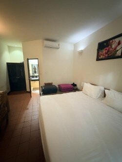 苏梅蜂巢酒店主图