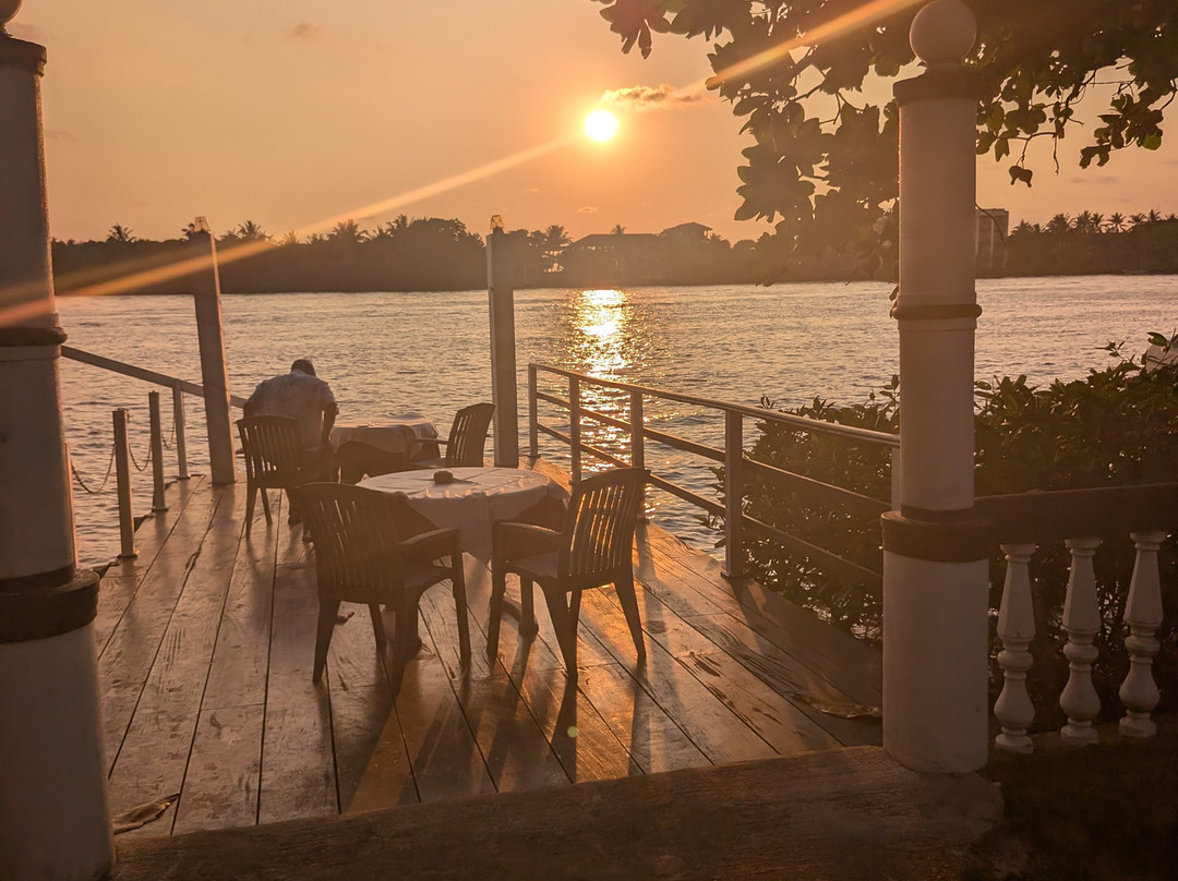 赫玛丹酒店主图