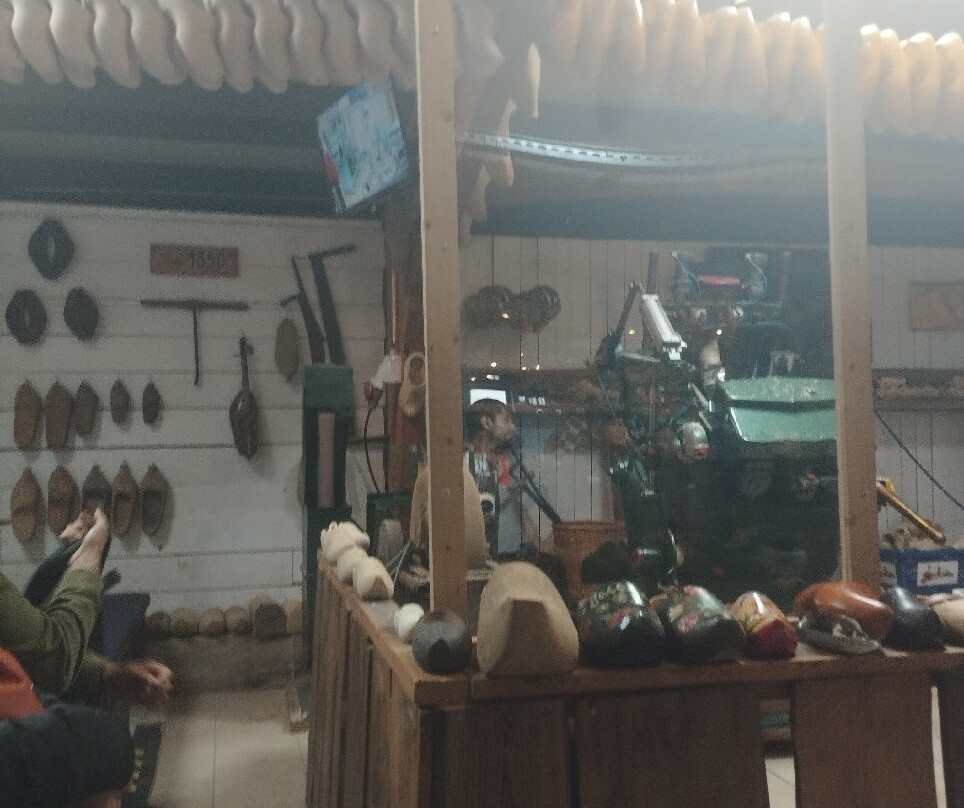 Simonehoeve-Katwoude必去景点