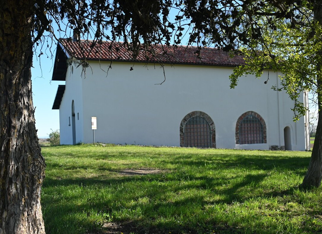 Chiesa Di San Michele In Clivolo-Borgo d'Ale必去景点