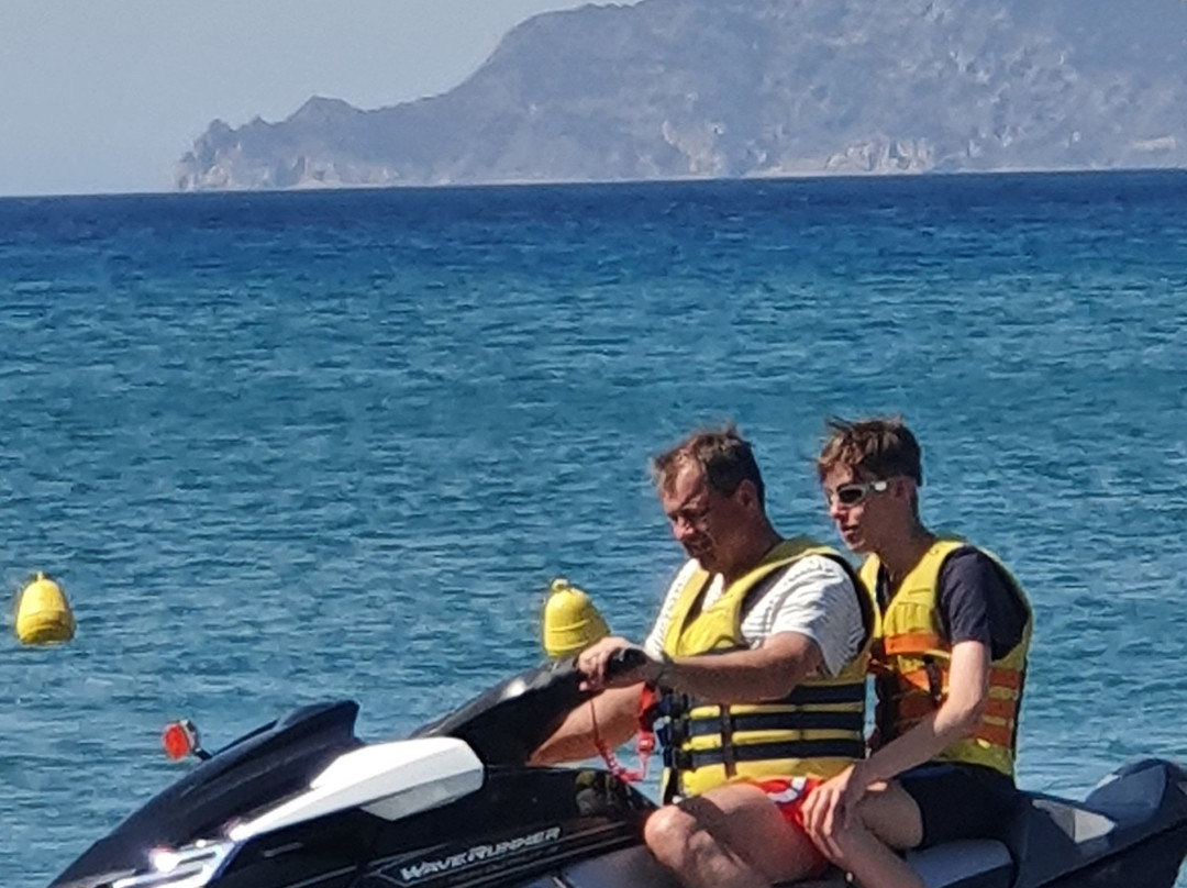 蓝色礁湖度假村 – 全包主图