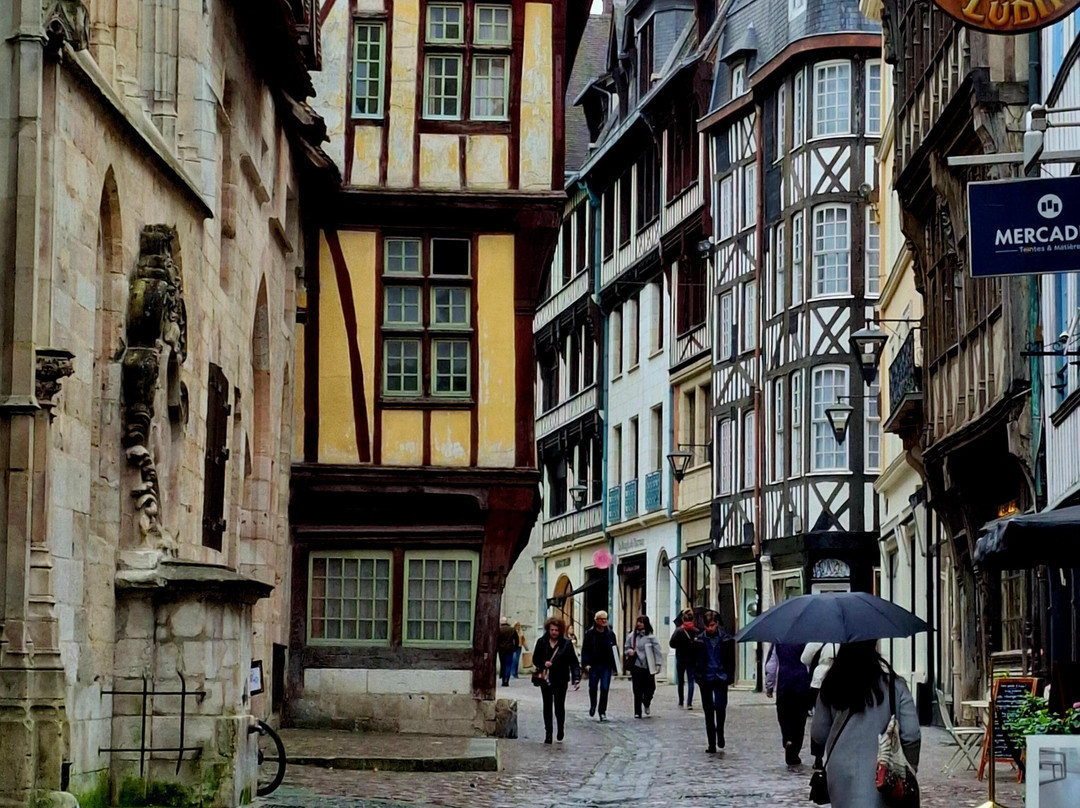 Place du Vieux-Marché-鲁昂必去景点