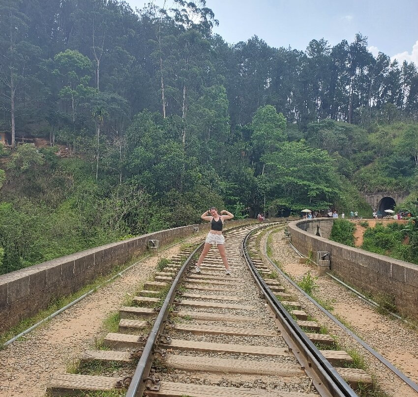 德摩达拉九孔桥-埃勒必去景点