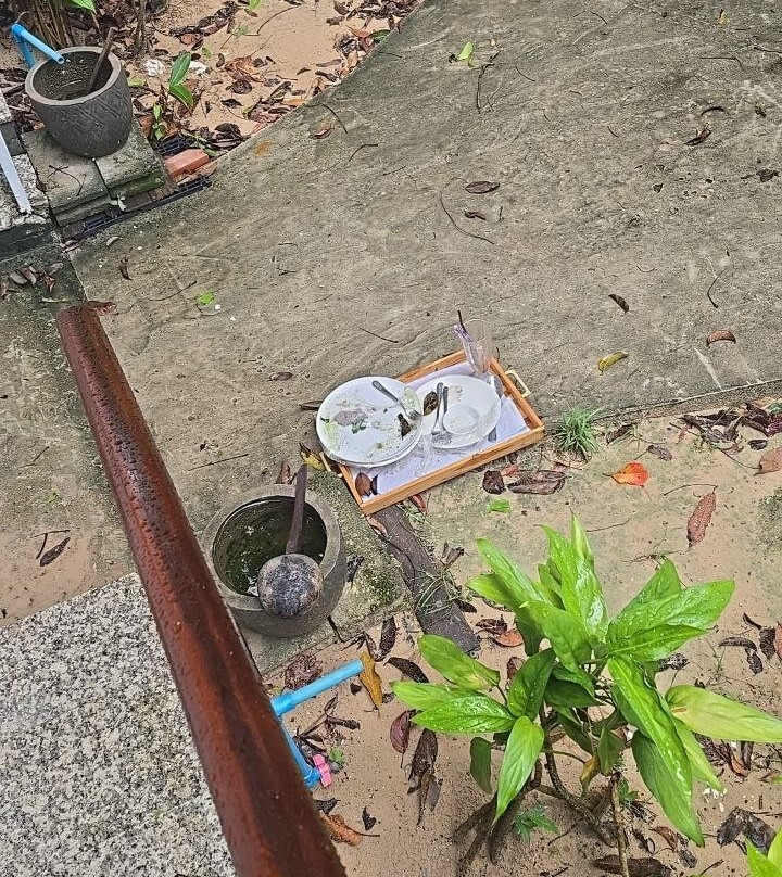 阿查里亚克热情酒店主图
