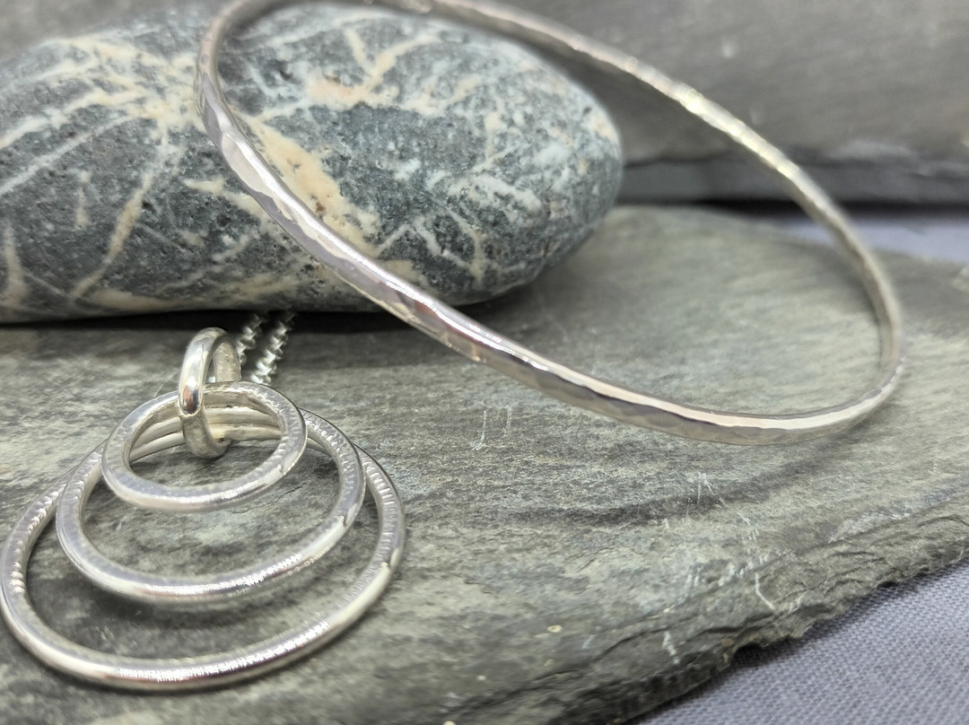 Juliette McElligott Jewellery School-Colyton必去景点
