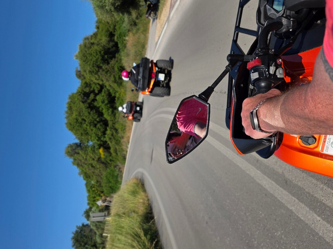 Makis Car Quad & Scooter Rental , Skala Kefalonia-Skala必去景点