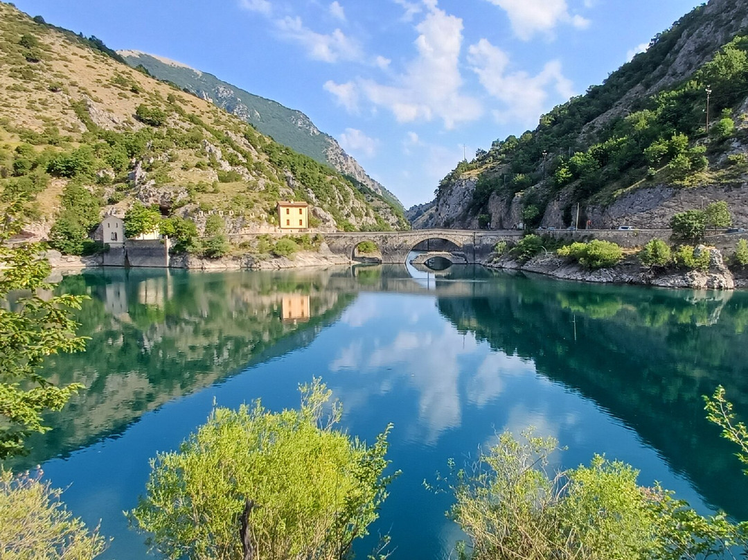 San Domenico Lake-Villalago必去景点