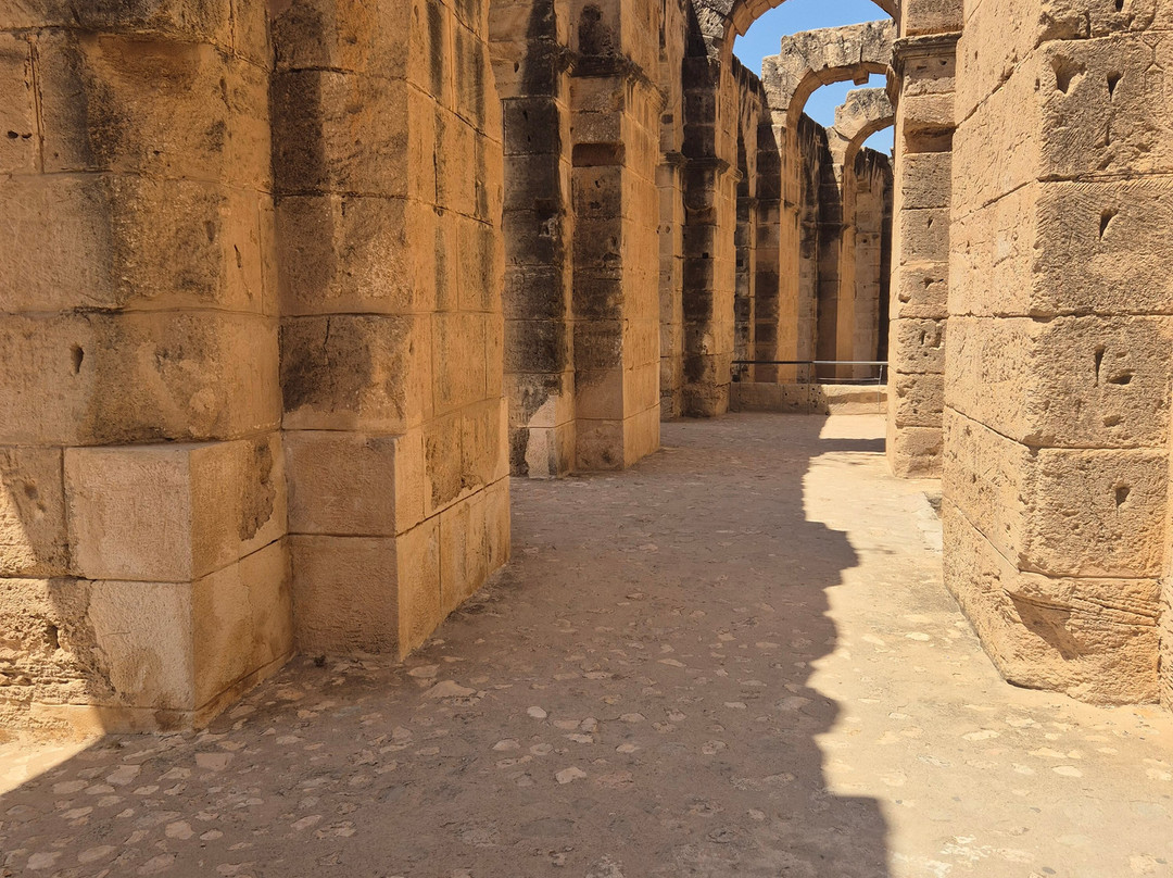 Amphithéâtre D'el Jem-艾尔杰姆必去景点